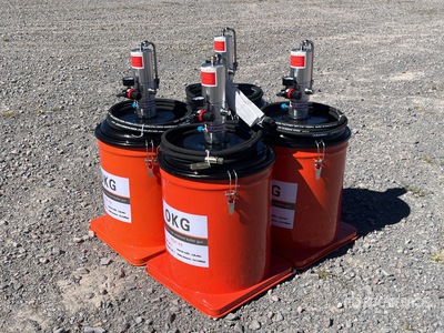 Quantity of (4) 2025 OKG PGP-40 Lote de Bombas de Grasa (Sin Usar) / Grease Pump (Unused)