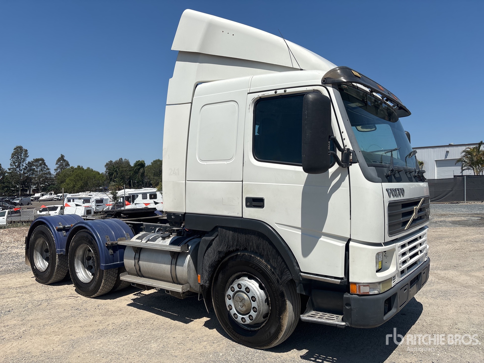 2002 Volvo FM12 Ciągnik siodłowy T/A z kabiną sypialną