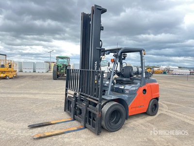 2015 Toyota 8FG45N Forklift