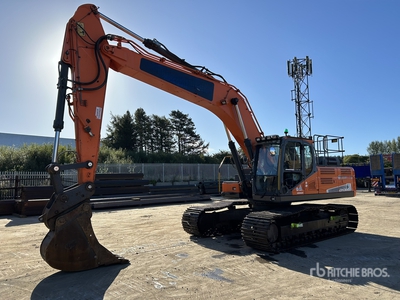 2016 Doosan DX300LC-5 Escavatore cingolato