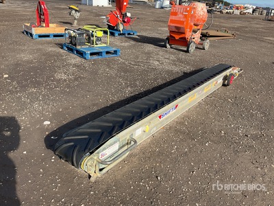 2017 Mace Shifta 280 mm x 4400 mm Portable Conveyor