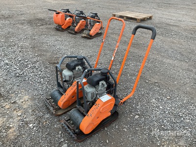 Quantity of (2) Belle LC3251 Plancha compactadora