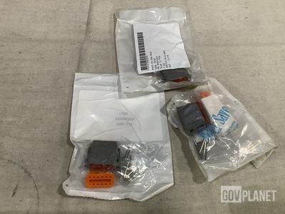 (1,085) General Dynamics R0034033 Receptacle Connectors