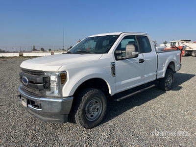 2019 Ford F-250 XL 4x4 Extended Cab Pickup