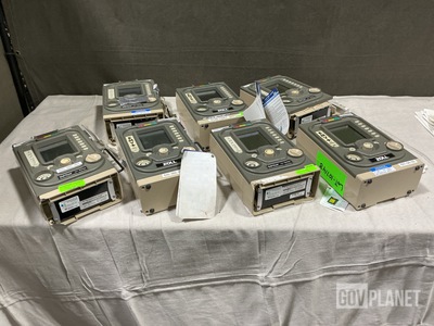 (7) 731 Series Ventilators