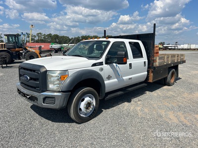 2016 Ford F-550 XL 4x4 Crew Cab Flatbed Truck