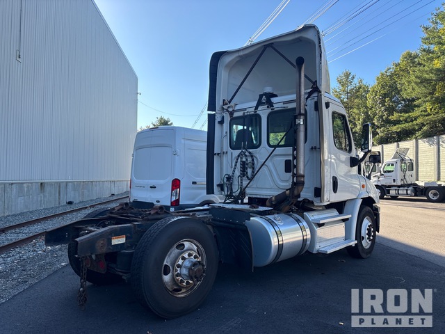 CAMIóN 2017 FREIGHTLINER