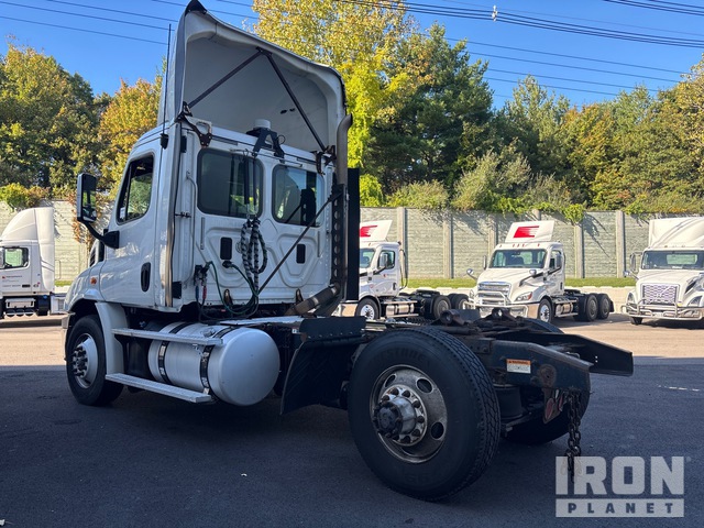 CAMIóN 2017 FREIGHTLINER