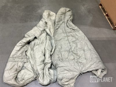 (72) Sleeping Bags