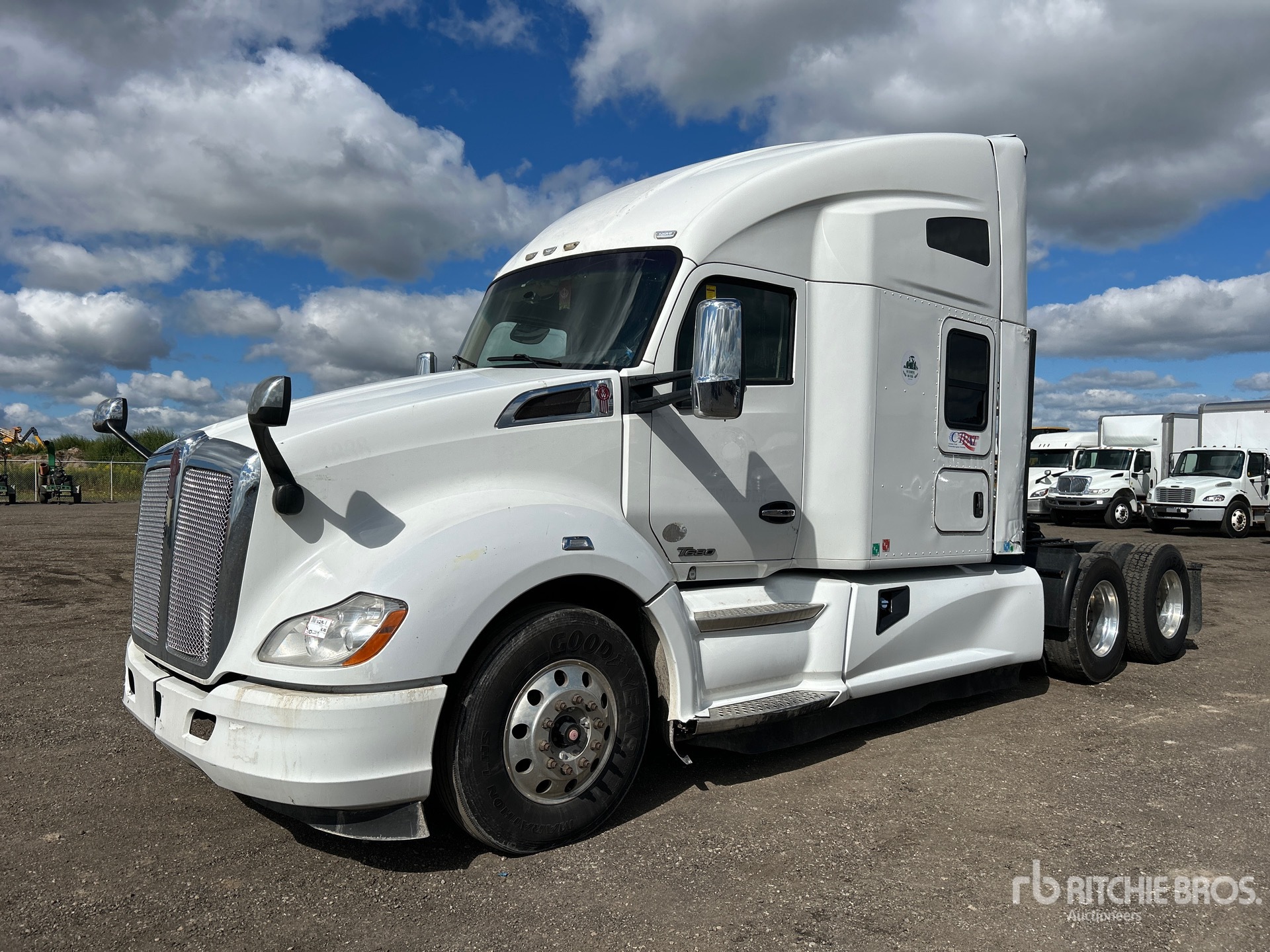 2020 Kenworth T680 6x4 T/A Sleeper Truck Tractor
