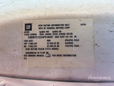 2004 Chevrolet C7500 4x2 Flatbed Dump Truck