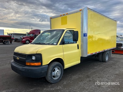 2004 Chevrolet Express 3500 4x2 Moving Furgoneta caja cerrada
