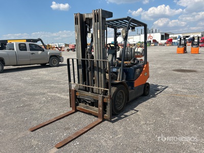 2016 Doosan G25P5 4600 lb Pneumatic Tire Forklift