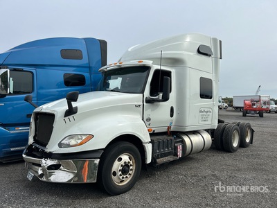 2020 International LT625 6x4 تراكتور شاحنة كابينة النوم (ثنائية المحور) (Inoperable)