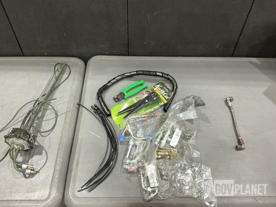 (1) Hose Assembly, (1) Manifold, (1) Fitting Kit & Assorted Items