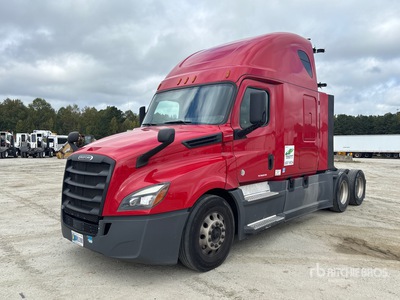 2020 Freightliner Cascadia 126 6x4 T/A Sleeper Truck Tractor