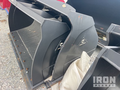 Enstruc 106 in Wheel Loader Bucket
