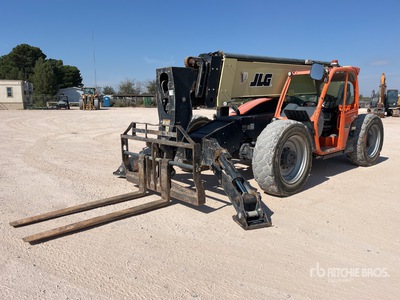 2019 JLG 1055 Telehandler