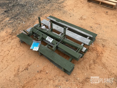 (2) Oshkosh 3850184 Angle Brackets