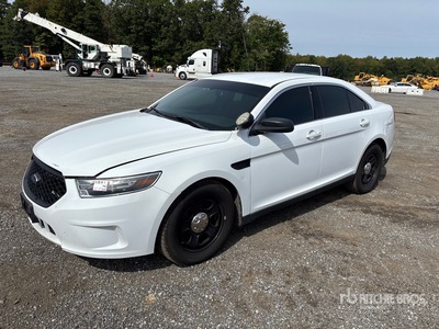 2015 Ford Taurus Police Interceptor AWD Automobile