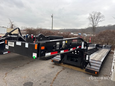 2021 Fontaine Magnitude 55H FLD 55 ton Tri/A dieplader