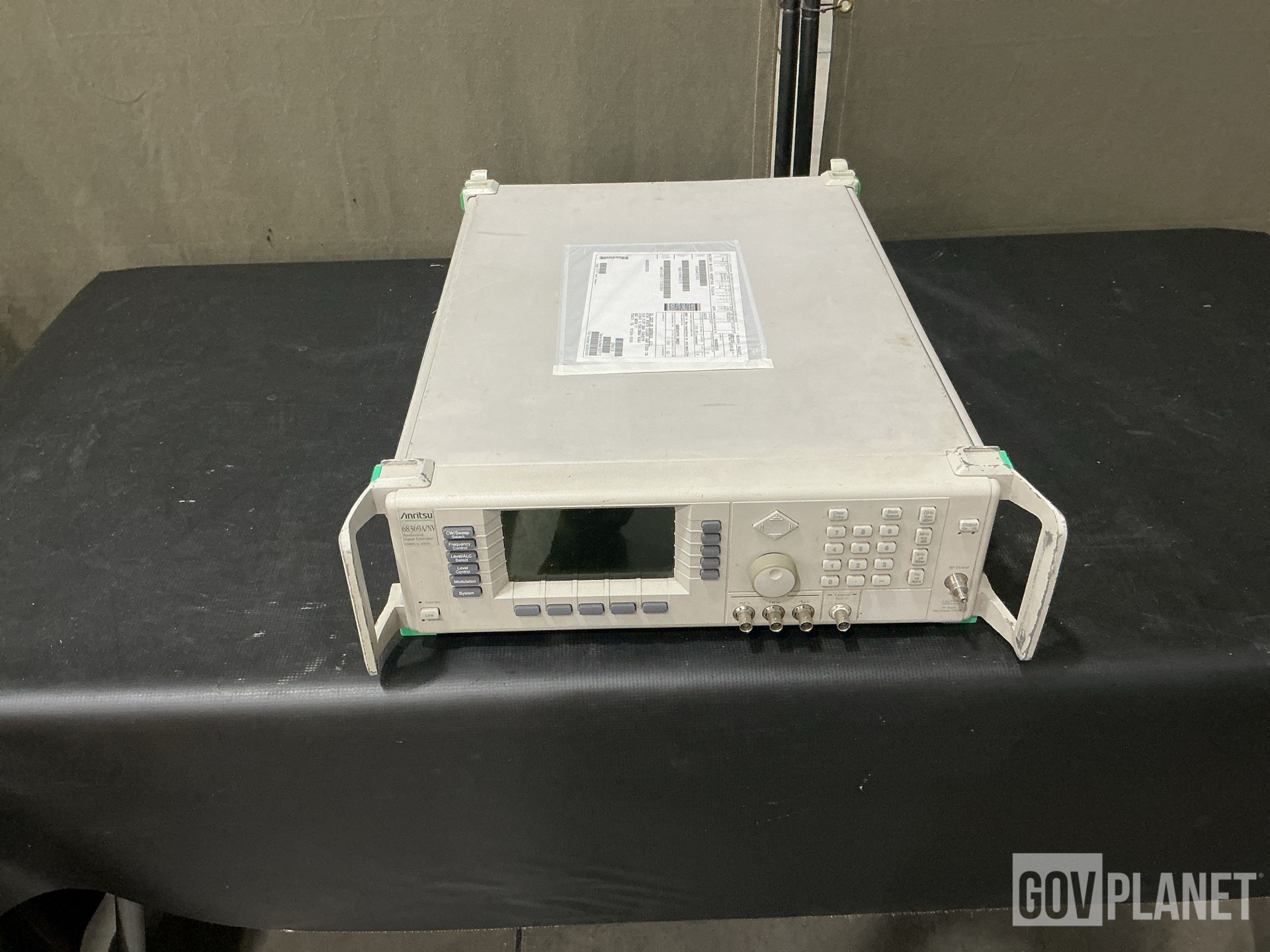 Surplus Anritsu 68369A/NV Synthesized Signal Generator in North