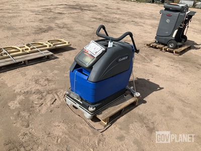 Windsor Saber Floor Scrubber