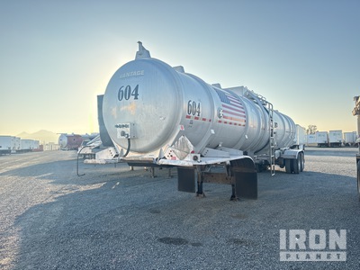 2013 Dragon 8400 gal T/A Tank-Anhänger