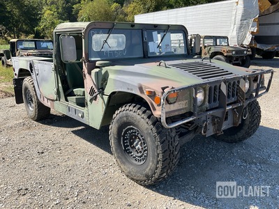 2001 AM General M1097A2 HMMWV 2 Door Soft Top w/Truck Body