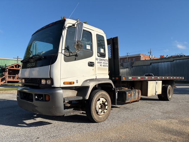 2007 Isuzu FTR 4x2 Extended Cab Flatbed Truck 2007 Isuzu FTR 4x2 Extended Cab Flatbed Truck