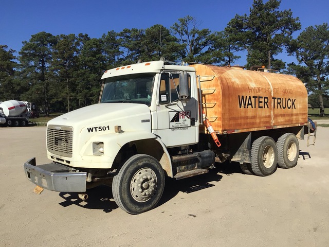 1998 Freightliner FL80 4000 gal 6x4 Water Truck