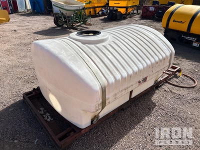 450 gal Skid-Mounted Water Tank