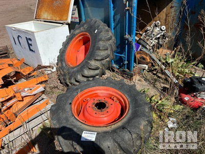 Quantity of (2) Kubota Qty of  を見 Tires - Fits Kubota