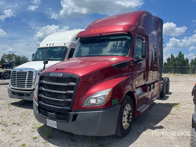 2019 Freightliner Cascadia 126 6x4 T/A Sleeper Truck Tractor (Inoperable)