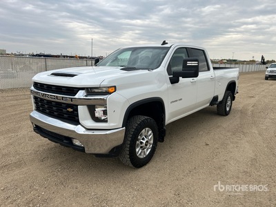 Chevrolet Silverado 2500HD LT 4x4 Crew Cab Pickup