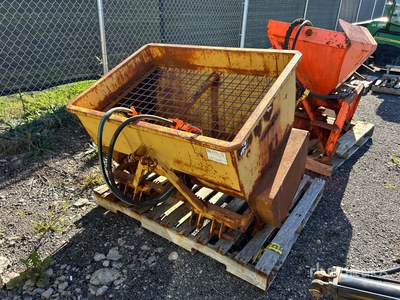 Normand 3-Point 43 in サンダー ボックス - Fits Tractor