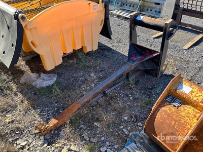 Cat 76 in Boom Jib