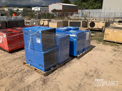(8) Storage Cases