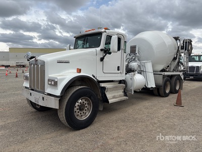 2016 Kenworth W900 6x4 Mixer Truck