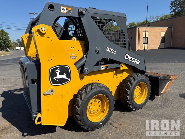 MINI CARGADOR SOBRE RUEDAS 2022 JOHN DEERE STEER