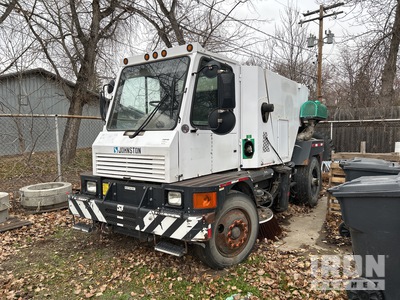 2009 Johnston Sweeper Truck