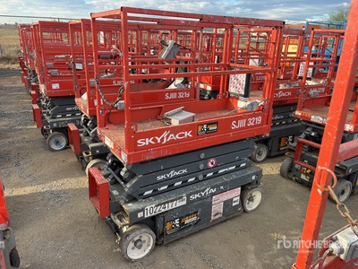 2017 Skyjack 3219 Electric Scissor Lift