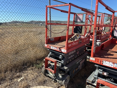 2016 Skyjack SJIII-3219 Electric Scissor Lift