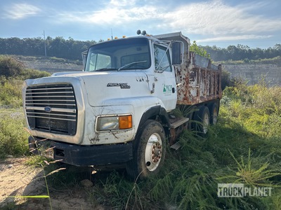 1993 Ford LT9000 6x4 Dump Truck