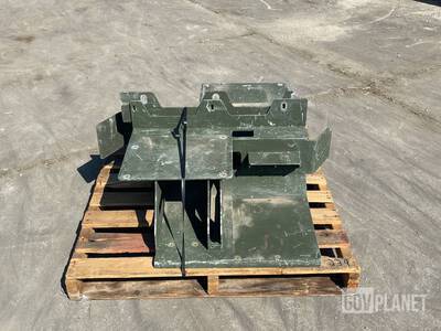 (2) Comms Vehicular Mounts