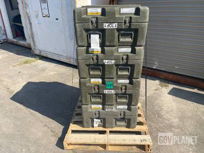 (4) Zero Manufacturing Storage Cases Divers : Matériel de terrain
