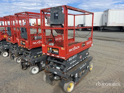 2018 Skyjack SJIII-3219 Electric Scissor Lift