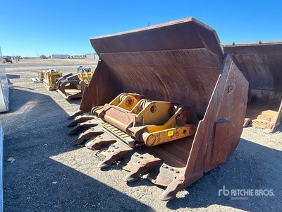 Cat 141 in Q/C General Purpose Wheel Loader Bucket - Fits Cat 988