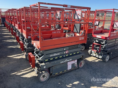 2016 Skyjack 3219 Electric Scissor Lift