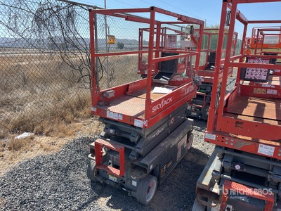 2017 Skyjack SJIII3219 Electric Scissor Lift